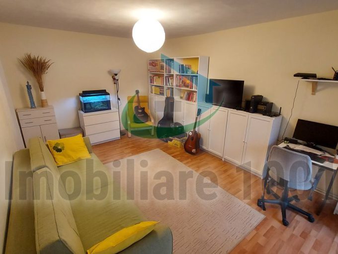 Apartament 4 camere, Moldovei, etaj 3, cu boxă întabulată